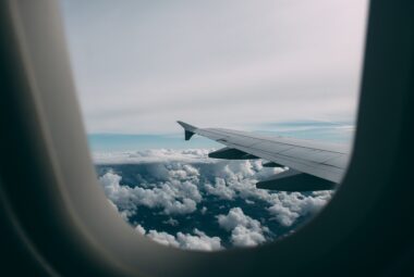 East Coast vs West Coast travel impact on sports betting